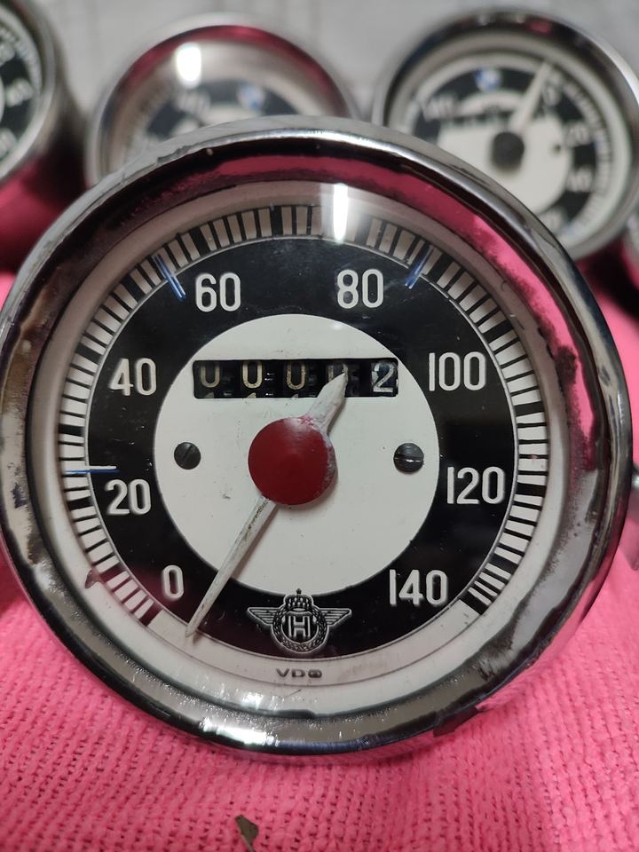 Speedometers and Dial Faces