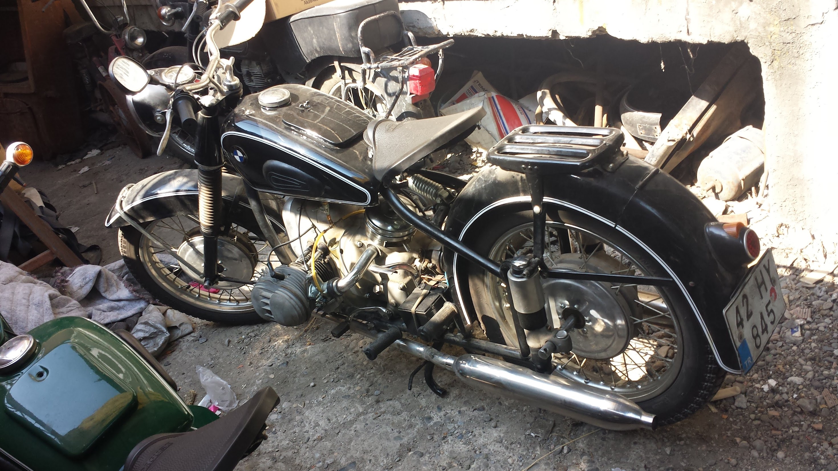 Black BMW R51/3